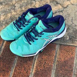 SOLD ASICS Gel-Resolution 6 Womens Size 8 Tennis